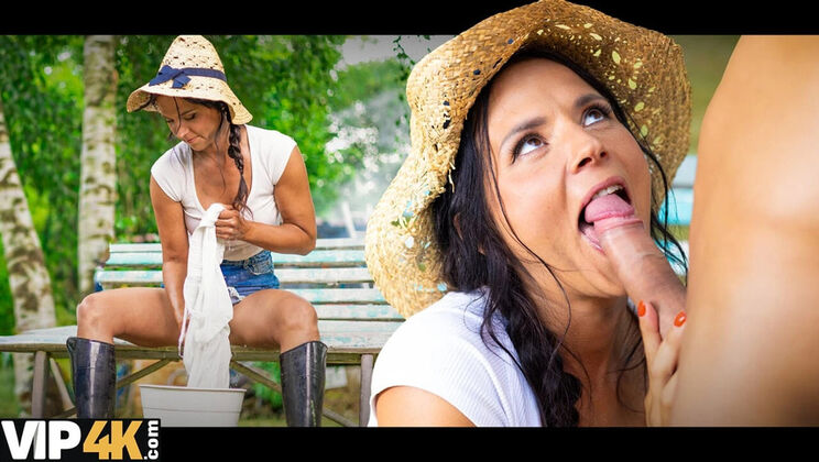 Hot Mature MILF Fucked by Stranger in Czech Village