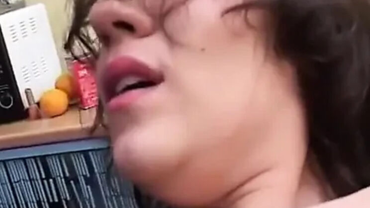 I nut all over my stepsister's hairy pussy
