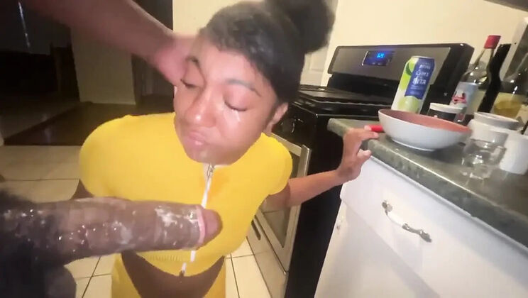 Black Throat Queen Takes Teen Anal
