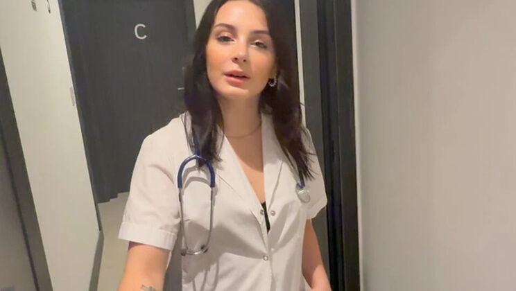 Horny Latina Nurse Gives Patient a Hard Blowjob - Almendra Gala