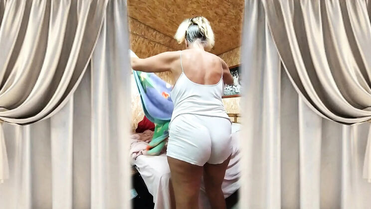 Hot Housewife Lukerya's Morning Masturbation with Huge Dildo