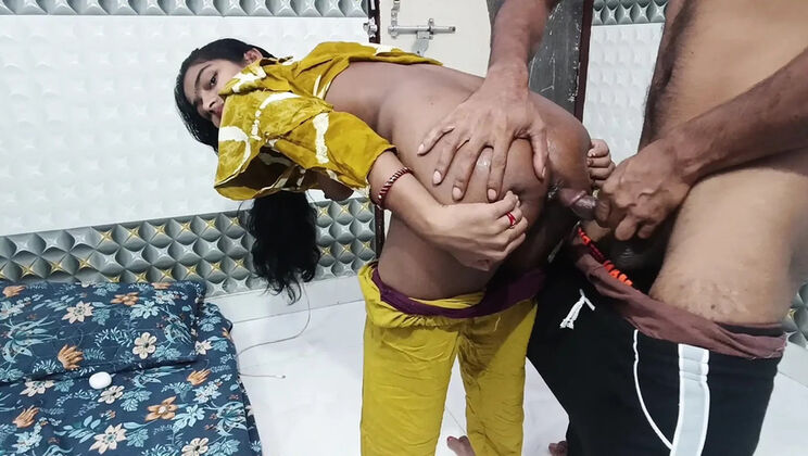 Desi Bhabi Gets Her Ass Secretly Fucked by Neighbour in Viral MMS