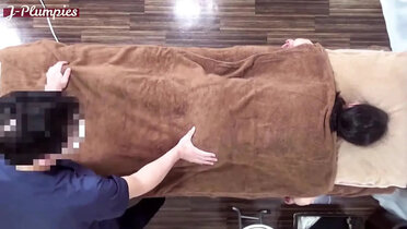 Plump Asian Angel Gets Oiled Fingering Massage