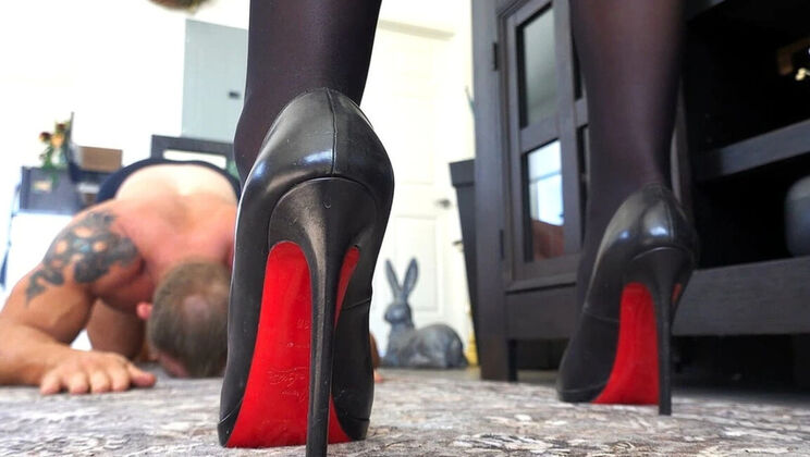 Worthless loser worships GoddessZephy's high heels and nylon feet
