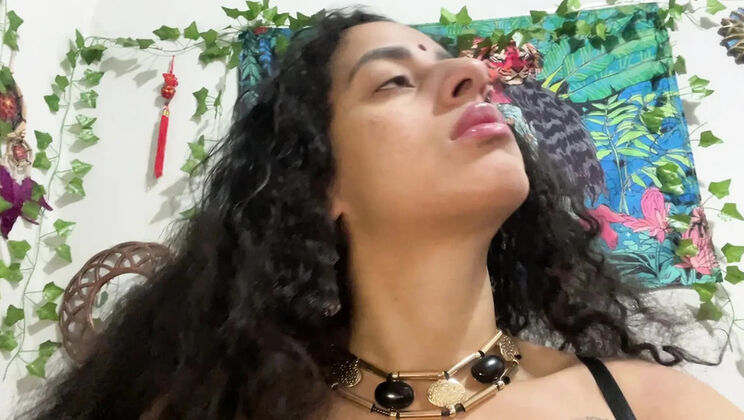 Bibi Hourani Shows Off Her Hairy Ass Close Up