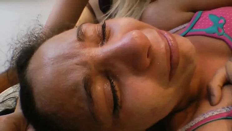Mature Latina Lesbian Face Sitting Dominatrix