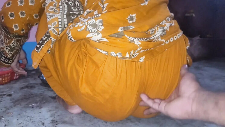 Alo3030 gets rough doggy style with stepsister - Bangladeshi 18 year old