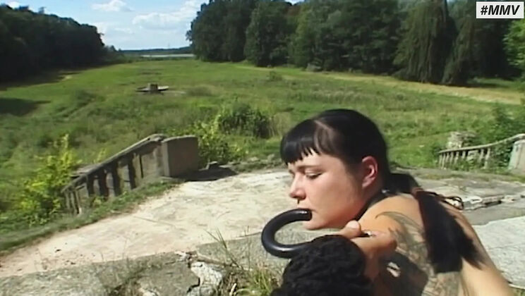 German BDSM – Slapping Her Ass Outside Until She Cries