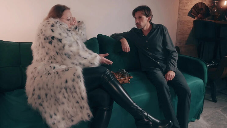 Chess Loser Humiliated By Dominant MILF In Spandex & Fur - Rough Handjob Then Amazon Ride