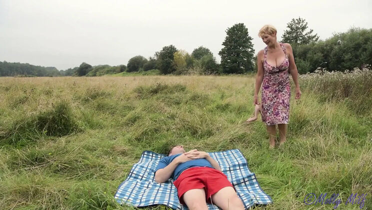 Molly Maracas Big Tits Outdoor Picnic Sex Surprise