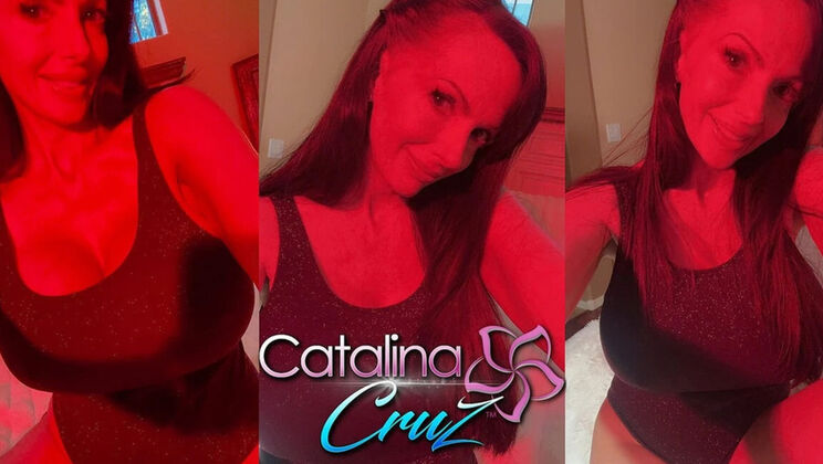 Catalina Cruz Red Light Euphoria: Big Tits MILF Solo Dildo Play