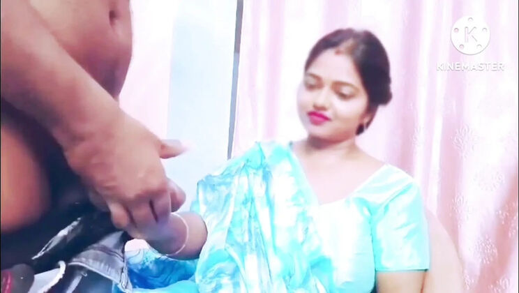Tamil Stepbrother Makes Me Comfortable – Real Loud Moaning | Sweethoneybgl