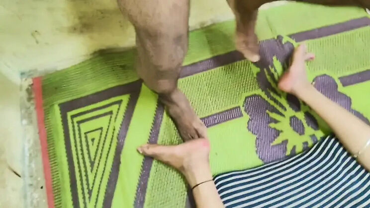 Desi Village Bhabhi Sona Ki Kutiya Wala Hot Chudai Hindi Sex Video
