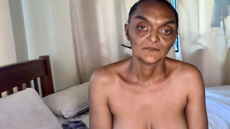 Granny Gets Fucked Hard in Her Ass With No Lube