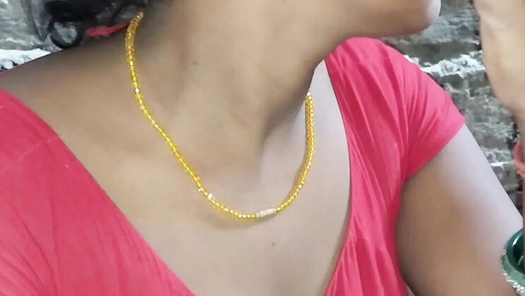 Desi Bhabhi Ki Chudai UP - Hot Indian Bhabhi Anal Fingering First Time Homemade HD